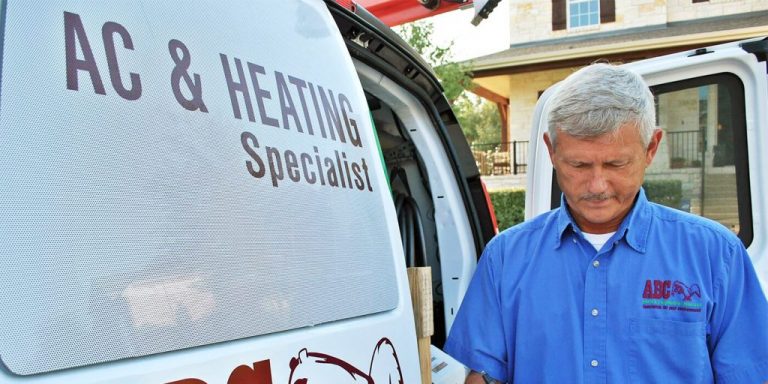 an ac repair specialist in grapevine