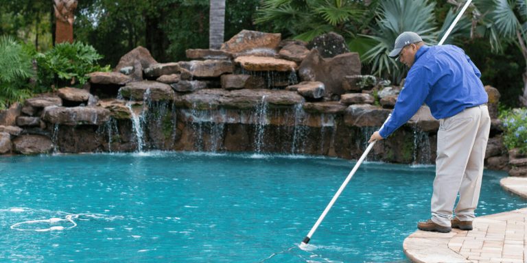 a pool service technician in richmond