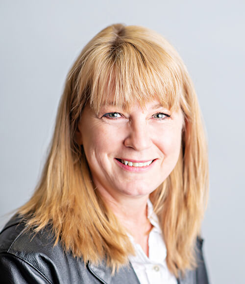Charlotte MacInnes QA Manager, QA Department ABC Dallas
